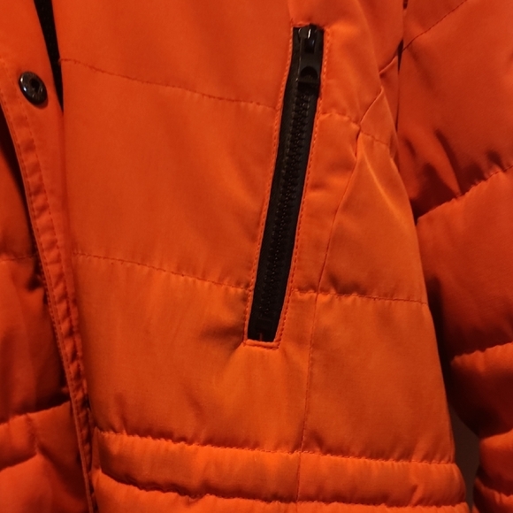 Guess Orange Puffer Jacket - Picture 5 of 16
